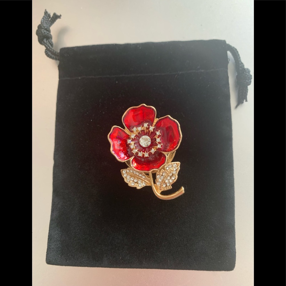 Poppy Brooch Set In Rosetone W/Austrian Crystals & Magnet